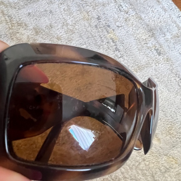 Chanel Mother of Pearl Sunglasses - Picture 3 of 10